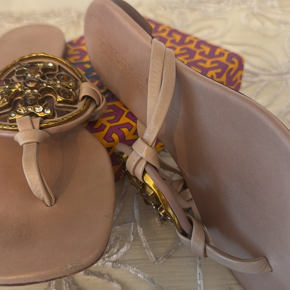 Tory Burch  MillerGold Tan Sandals with Medallion jewels - Picture 7 of 13